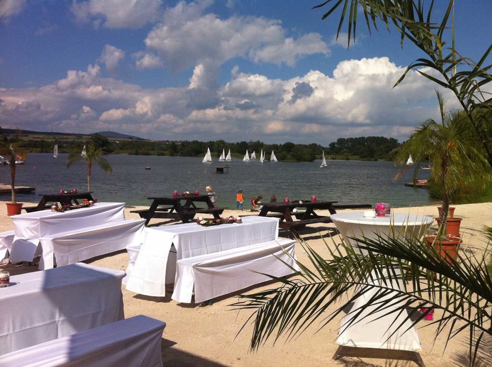 Hochzeitslocation für eine Boho Hochzeit Dutenhofener See