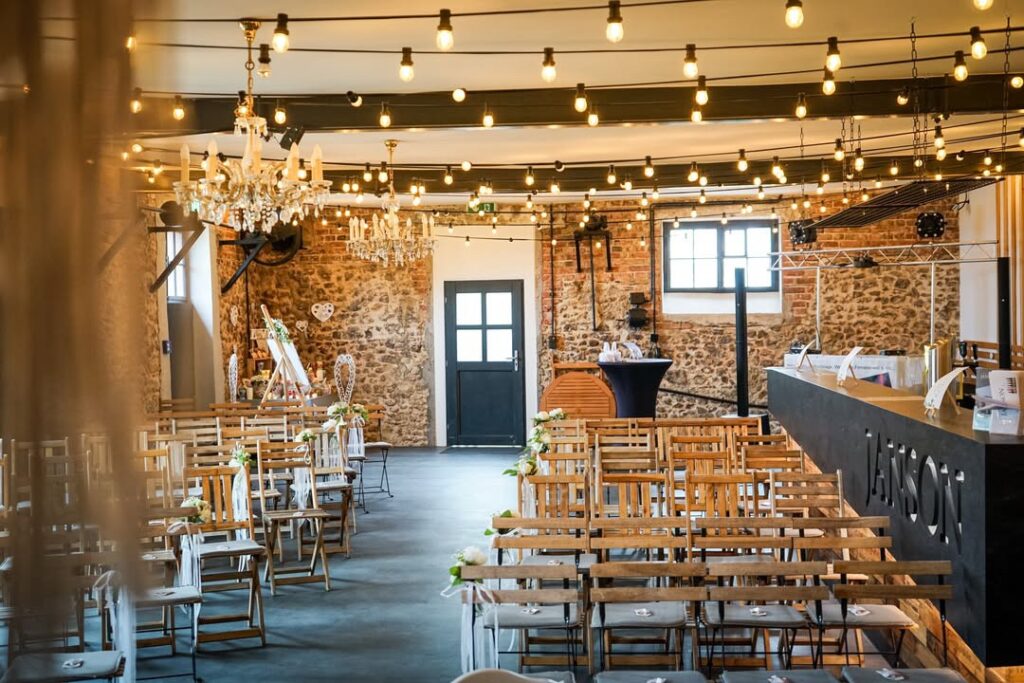 Weinstraße in der Pfalz - Schloss Janson, freie Trauung