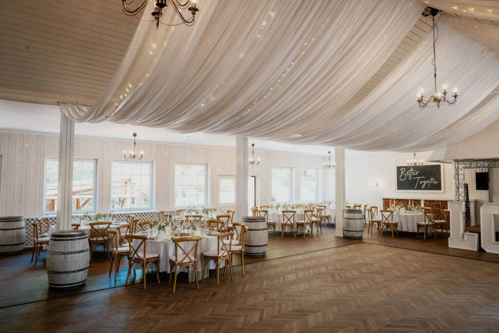 Hochzeitssaal Landhaus Westerhof, Lüneburger Heide - Wedding Planner Sophia von Aspern