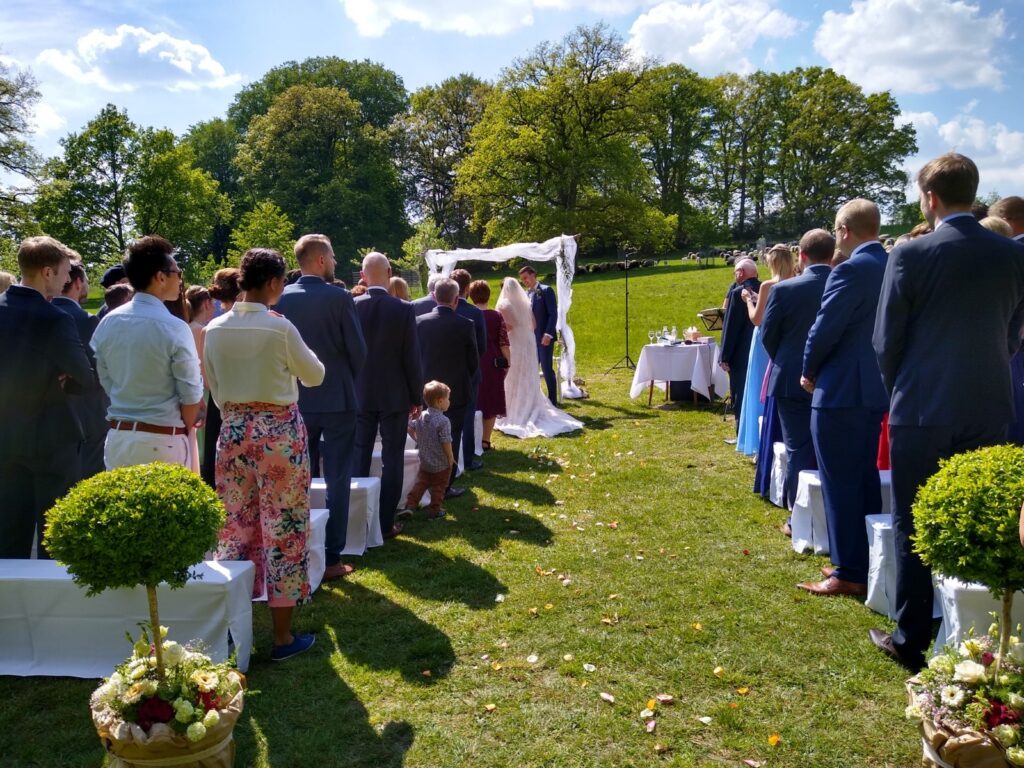 Freie Trauung in der Hochzeitslocation Landhaus Haverbeckhof, Wedding Day Manager für eine stressfreie Hochzeit